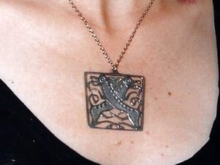 Sentimental jewellery stolen in Tavistock burglary