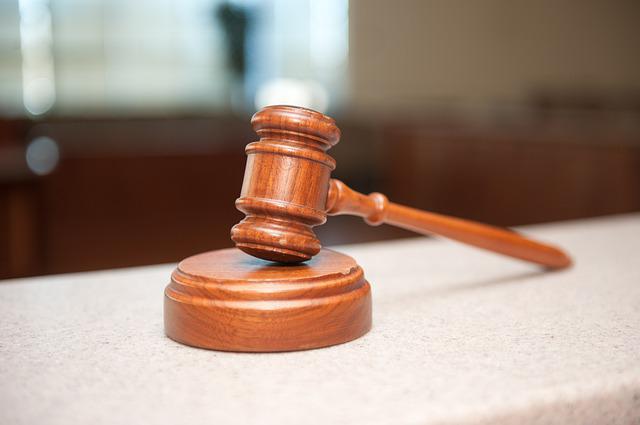  Jealous boyfriend jailed for strangling partner

