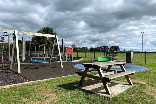 Bere council backs pizza van trial in village