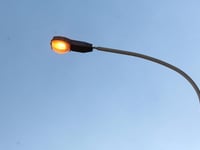 Council to dim lights to cut carbon emissions and light pollution