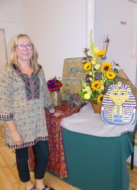 Tracy Johnson with her Egypt-inspired arrangement