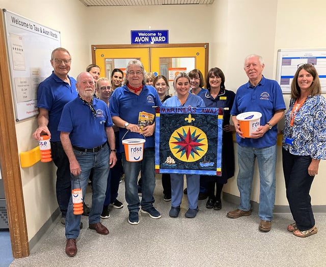 Sea shanty singers to stage Exeter charity concert to show thanks
