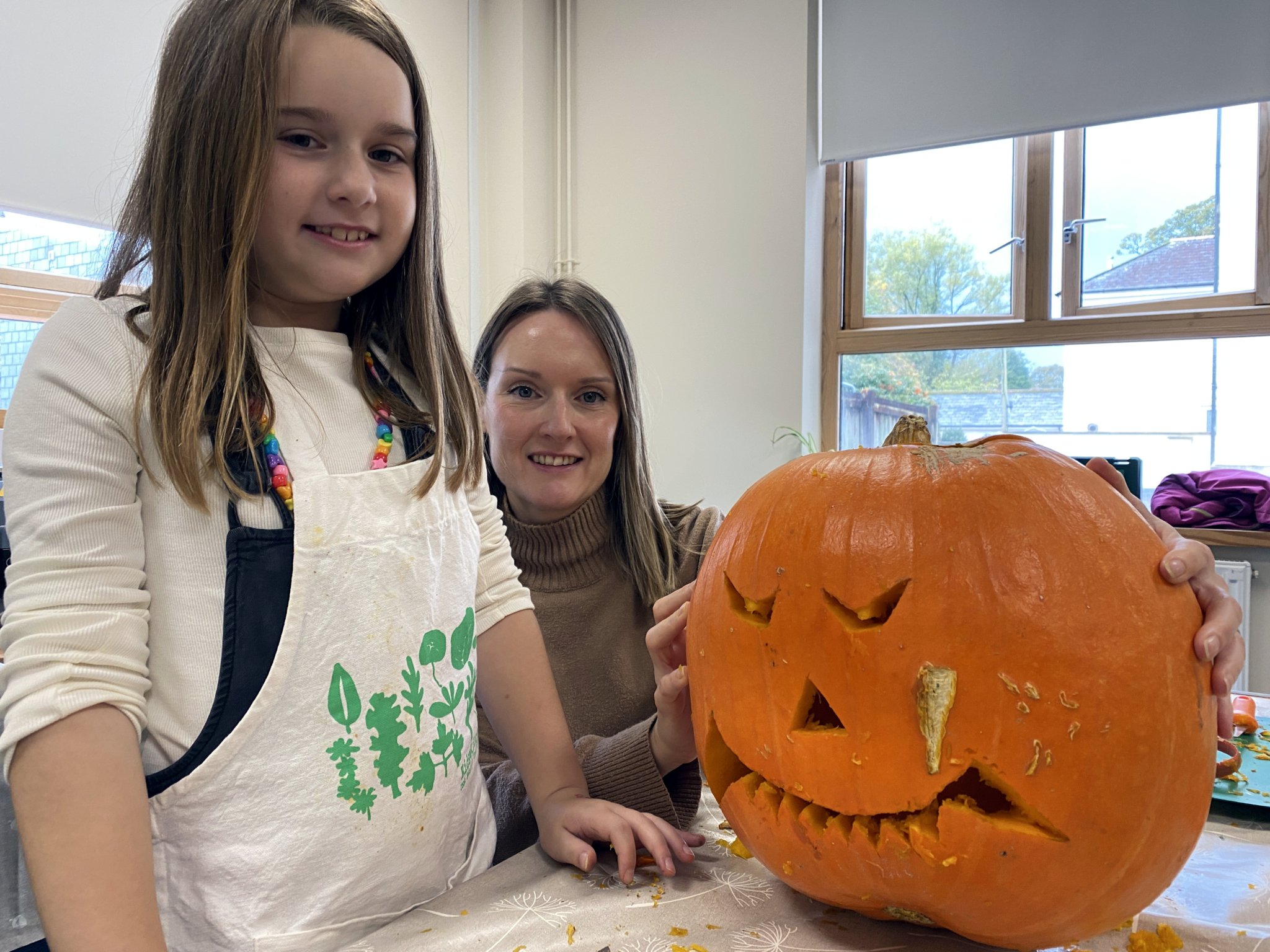 Pumpkin carving and eating sustainably
