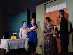 Play tells of courage in face of Nazi oppression