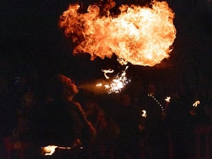 Hundreds attend new Cornish festival that lights up town