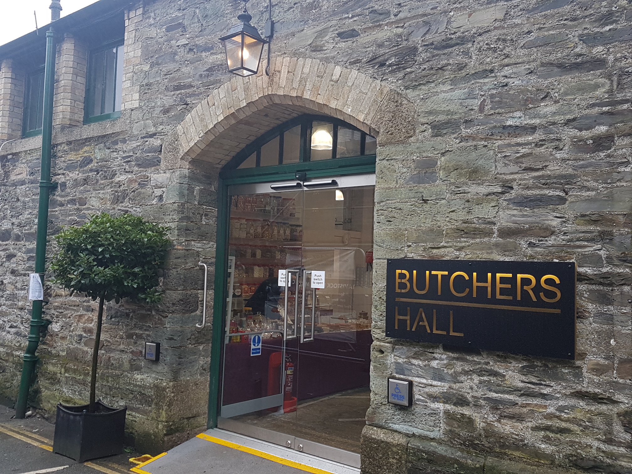 Drop-in session in Tavistock to oppose on-street parking