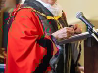 Saltash Mayor Making welcomes French visitors