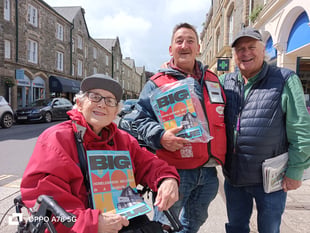 Big Issue seller leaves town