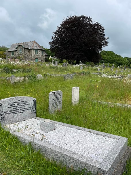 Albaston cemetery has a natural look