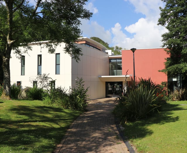 Council must do more to reach people without computers