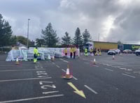 Queues and congestion around water collection points