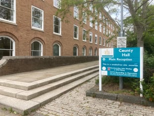 Worker killed trying to save driver hit by concrete slab, inquest hears