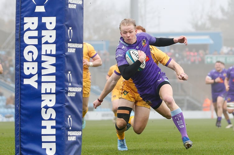 Exeter Chiefs full-back Josh Hodge races over for his opening try in their Premiership Rugby Cup semi-final win over Northampton Saints
