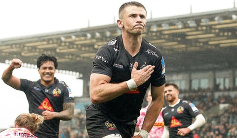 Skinner to continue in No.10 role at Chiefs