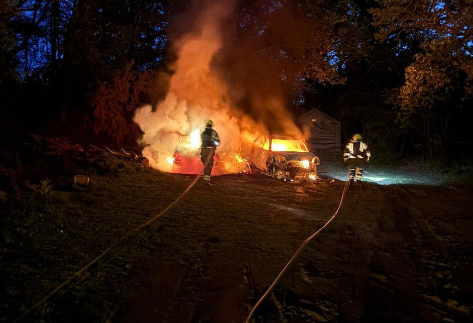 Crews called to tackle vehicle fires in Gunnislake