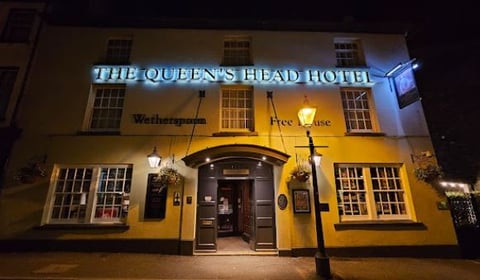 Wetherspoons granted licence to open late at weekends