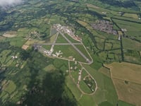 Female pilot dies in light aircraft crash
