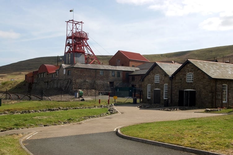 Amgueddfa Cymru – Museum Wales